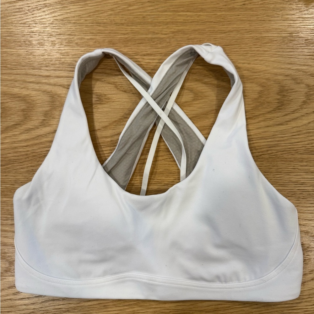 lululemon sports bra - white